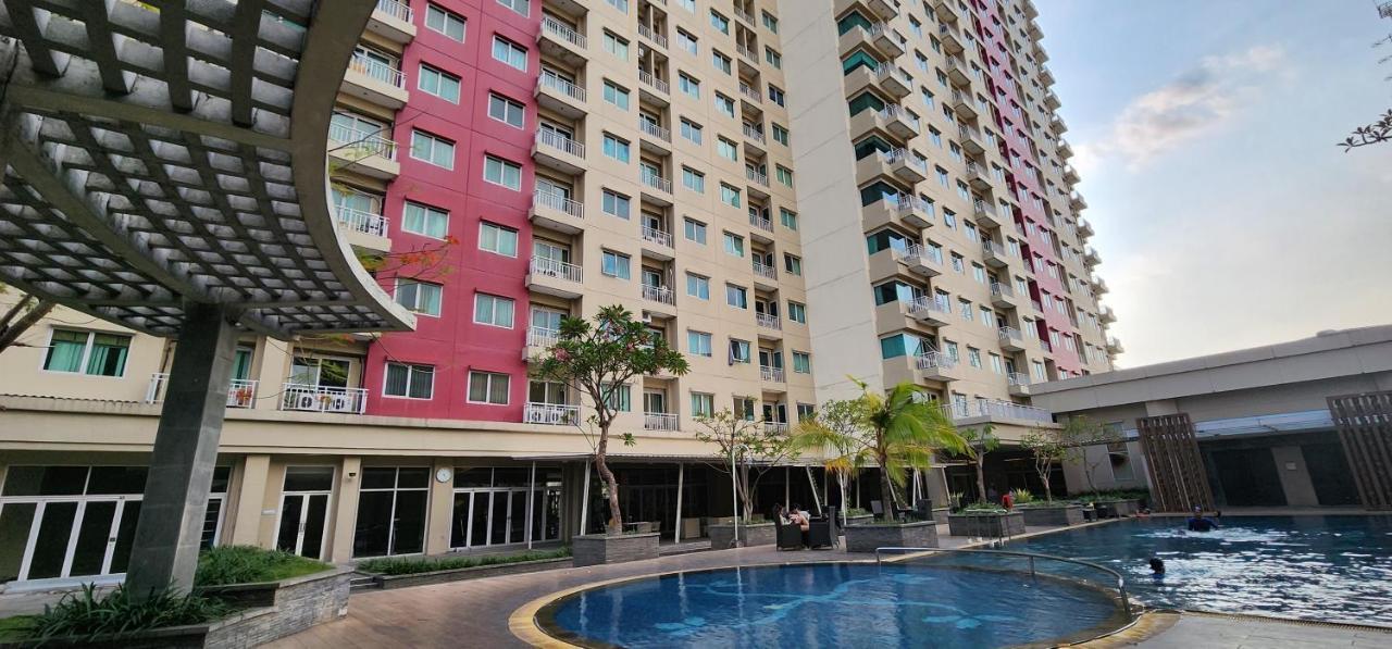 Apartemen Solo Paragon By Cariapartemen-Id Bonorejo Eksteriør billede